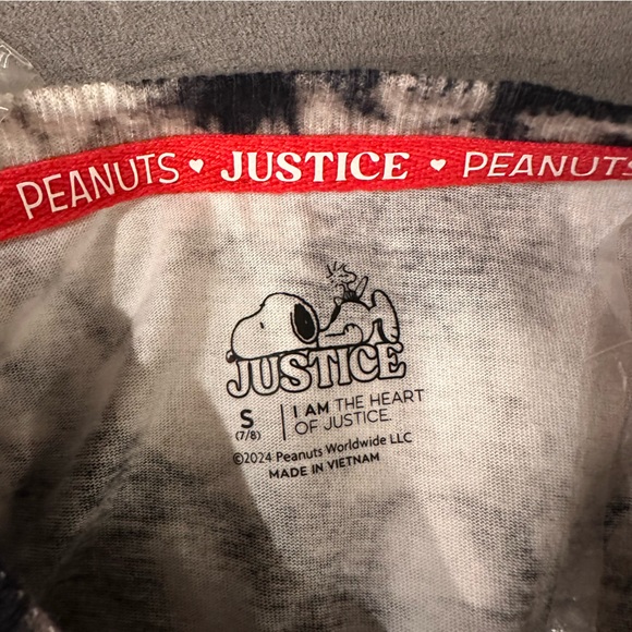Justice Girls Snoopy Oversized Tee - Picture 2 of 3